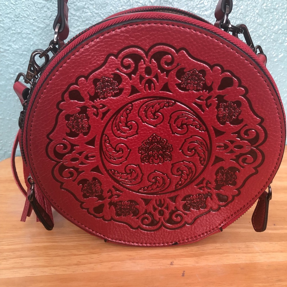 NEW Beautiful Purse - Picture 11 of 13